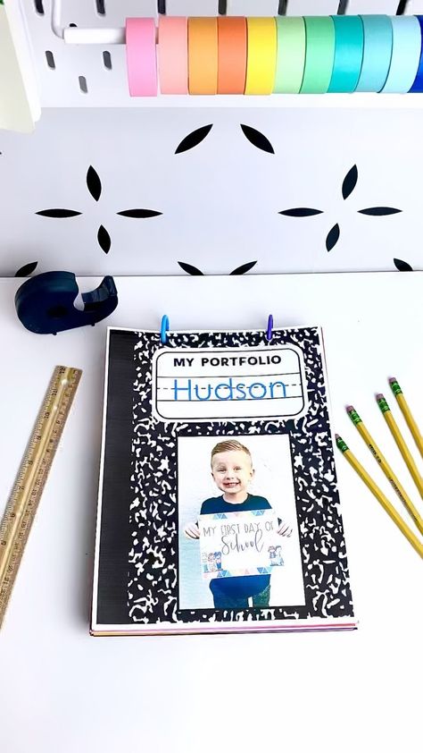 happilyeverelementary on Instagram: We are obsessed with student portfolios! 🤗 All of these resources make for great ELA lessons, but combined they create a beautiful and… Preschool Portfolio Ideas, Preschool Portfolio, Writing Portfolio, Student Portfolios, Portfolio Covers, Portfolio Examples, Portfolio Ideas, First Day Of School, School Ideas