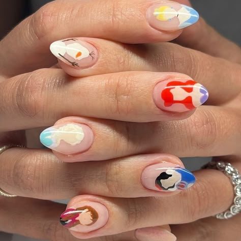 Disney Princess Inspired Nails, Disney Nail Designs Princesses, Princess Jasmine Nails, Braves Nails, Moana Nails, Disney Princess Nail Art, Character Nail Art, Silhouette Nails, Jasmine Nails