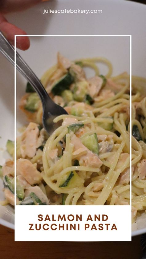 Pasta Recipe with Salmon and Zucchini Zucchini Recipe Dinner Idea Salmon And Zucchini, Zucchini Pasta Recipe, Salmon Zucchini, Zucchini Pasta Recipes, Creamy Zucchini, Creamy Salmon, Favorite Pasta Recipes, Creamy Pasta Dishes, Salmon Pasta