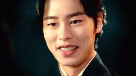 Lee Jae Wook Gif, Drama Gif, Lee Jae-wook, No Name, Alchemy, Drama Series, Korean Actors, Animated Gif, Cool Gifs