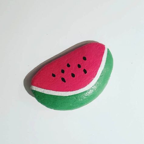 Cute Fruit Rock Painting Ideas Summer Rocks, Watermelon Painting, Rock Steps, Rock Designs, Ornaments Ideas, Diy Rock Art, Rock Painting Ideas, Painted Rocks Craft, Rock Painting Patterns