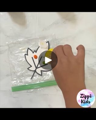 Toddler Fall Crafts Easy, Process Art For Preschoolers, School Art And Craft, Finger Painting For Kids, Art For Preschoolers, Fall Crafts For Toddlers, Class Themes, Back To School Art, Pre K Activities