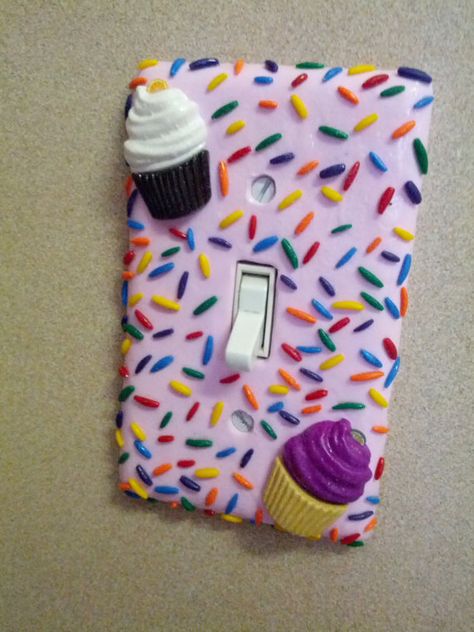 Cupcake Sweet Light Switch by 2009ladybugz on Etsy, $10.00 Cupcake Bedroom, Candy Themed Bedroom, Cupcake Theme, Candy Room, Cupcake Shop, Cupcake Decor, Bakery Decor, Light Switch Cover, Big Girl Rooms