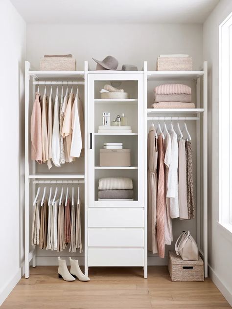 Closet Vanity Ideas, White Room Decor Bedroom, Japanese Minimalist Bedroom, Modular Closets, Closet Vanity, Free Standing Closet, White Closet, White Room Decor, Idea Room