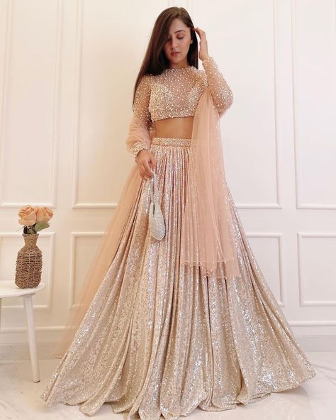 pastel wedding lehenga Glitter Lehenga, Pearl Border, Sequin Lehenga, Baju Kahwin, Lehenga Choli Designs, Bridesmaid Lehenga, Net Blouse, Sabyasachi Lehenga, Indian Lehenga Choli