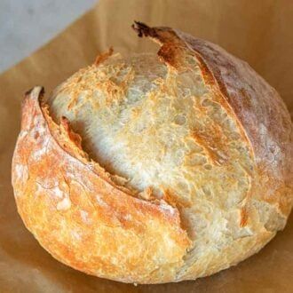 Beginners Bread Recipe, German Bread, Bread Sourdough, Dutch Oven Bread, White Countertop, Discard Recipes, Preppy Kitchen, Artisan Bread Recipes, Sourdough Discard