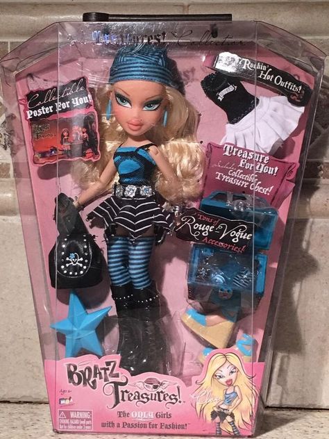 New in box Bratz Treasures Cloe. Bratz Treasures, Cloe Bratz, Dc Superhero Girls Dolls, Bratz Doll Outfits, Brat Doll, Bratz Girls, Doll Aesthetic, Nostalgic Toys, Dream Doll