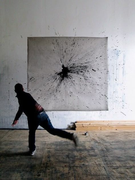 I would love to do this one day. Soyut Sanat Tabloları, Action Painting, Tableau Art, Jackson Pollock, Piece Of Art, Pics Art, Paint Splatter, Art Therapy, Urban Art