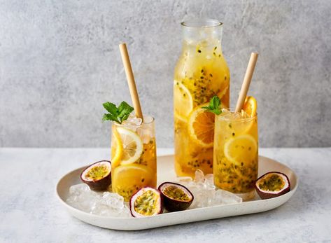 Passion Fruit Ice Tea, Passionfruit Tea Recipe, Passionfruit Iced Tea, Fruit Tea Photography, Ice Tea Photography, Passion Fruit Iced Tea, Passionfruit Tea, Passion Fruit Tea, Passionfruit Recipes