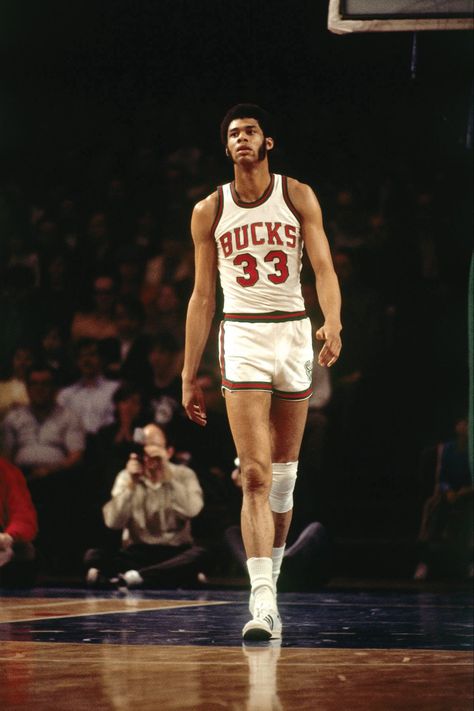 Kareem Abdul-jabbar, Abdul Jabbar, Nba Tv, Kareem Abdul, Kareem Abdul Jabbar, Nba Legends, Basketball Legends, Larry Bird, Love And Basketball