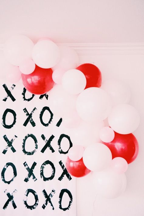 Valentine’s Day Cake Smash, Boho Valentine’s Day Mini Session, Valentines Background Photography, Valentines Mini Session Ideas, Valentines Day Mini Session Ideas, Valentines Mini Session, Valentine Pics, Valentines Minis, Valentine Photo Backdrop