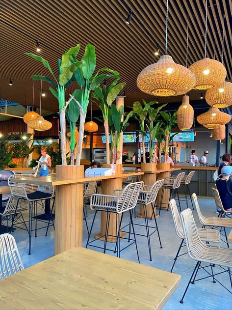 Coffe Decor, Restaurant Cafe Design, Bakery Shop Interior, Surf Cafe, Boat Restaurant, Caribbean Decor, Cabin Bar, Bistro Design, Outdoor Restaurant Design