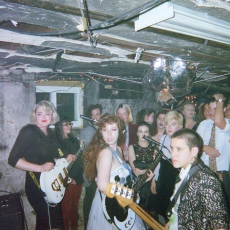 Music Dorm Room, Dazey And The Scouts, Feminist Punk, Berklee College Of Music, Funny Songs, Cheap Wine, Garage Band, Riot Grrrl, Punk Girl