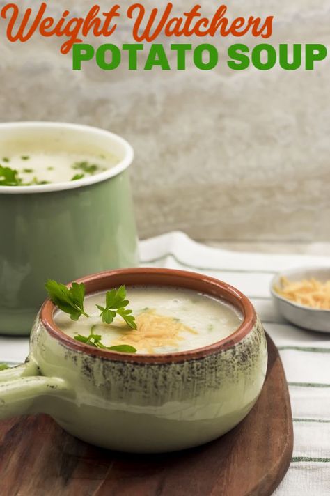 WW Potato Soup is hearty and delicious. Great way to warm up on a cold night. #potatosoup #ww #weightwatchers #potatos Skinnytaste Baked Potato Soup, Weight Watcher Potato Soup Recipes, Lightened Up Potato Soup, Ww Potato Soup Recipes, Skinnytaste Potato Soup, Ww Potato Soup With Hashbrowns, Low Cal Potato Soup, Low Fat Potato Soup, Ww Potato Soup