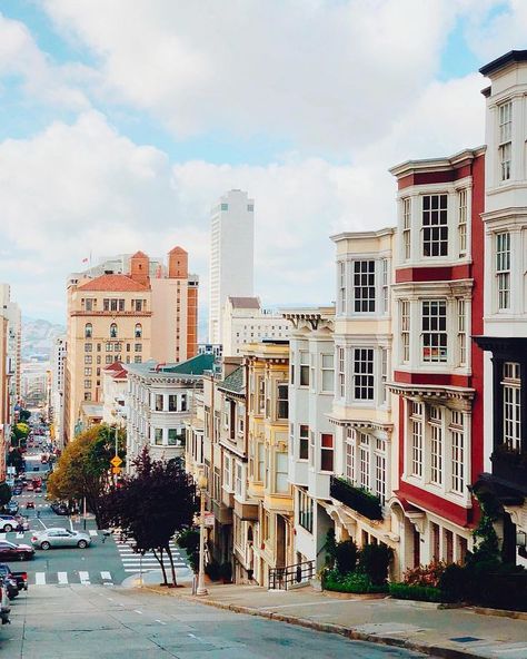 nob hill #sanfrancisco #nobhill #california San Francisco Travel, Destination Voyage, City Street, Travel Inspo, Pretty Places, Antelope Canyon, Travel Around The World, Travel Usa, Travel Dreams