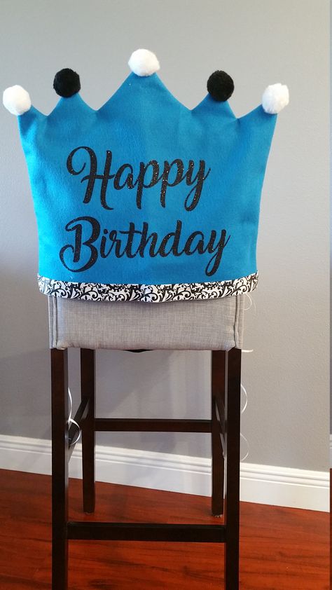 HAPPY BIRTHDAY- Chair Cover-Birthday Chair Cover-Birthday Girl-Black and White Birthday-Birthday Decor-Slip Cover by joyfulldelights on Etsy School Chair Covers, Birthday Chair Cover, Classroom Birthdays, Birthday Chair, Diy Chair Covers, Party Image, Birthday Party Images, School Chair, Office Chair Cover