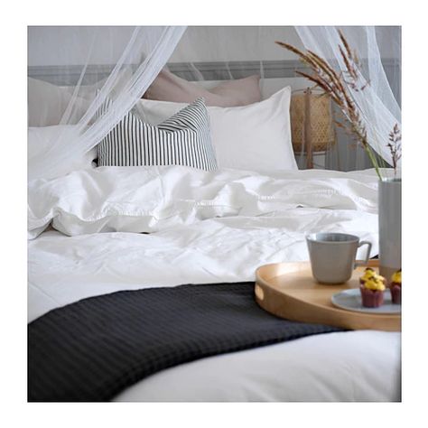 ÄNGSLILJA Quilt cover and 4 pillowcases - 200x200/50x80 cm - IKEA Cama Ikea, Ikea White, Ikea Bed, White Duvet Covers, White Duvet, Bed In A Bag, Duvet Covers Twin, Soft Duvet Covers, Quilt Cover Sets