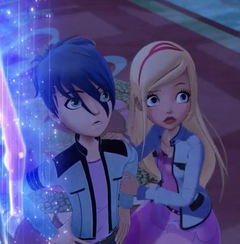 Rose❤️Hawk Sooo cute Season 2 Rose And Hawk Regal Academy, Regal Academy Rose And Hawk, Rose Cinderella, Snow White Pictures, Spongebob And Sandy, Regal Academy, Dragon Dance, White Pictures, Barbie Princess