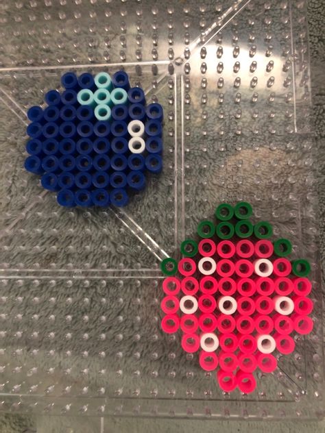 Blueberry Perler Beads, Strawberry Perler, Blueberry And Strawberry, Pixel Art Design, Hair Shows, Perler Bead Patterns, Bead Patterns, Perler Bead, Perler Beads