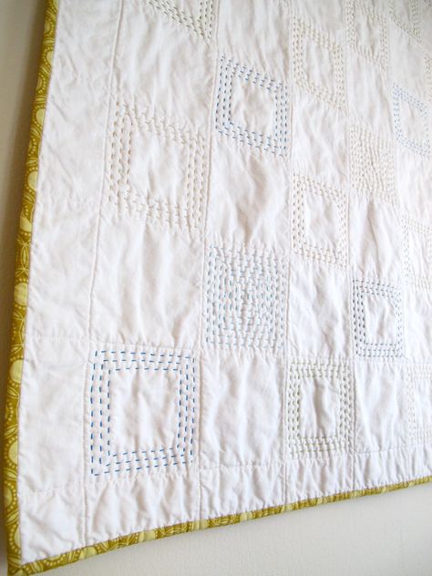 Hand Quilting Designs, Hand Quilting Patterns, Quilt Big, Whole Cloth Quilts, 자수 디자인, Quilt Stitching, White Horses, Quilting Techniques, White Quilt