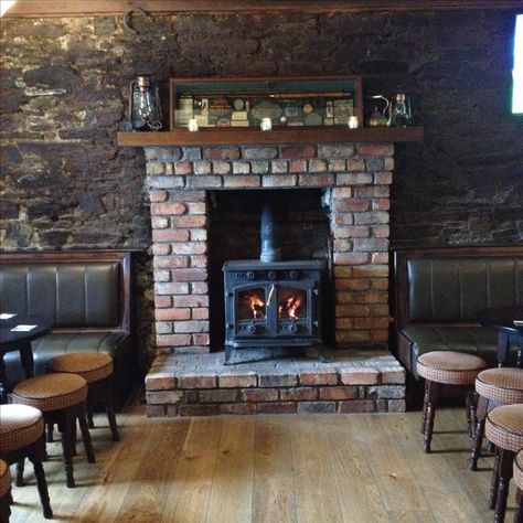 Coffee Shop Fireplace Interior Design, Coffee Shop With Fireplace, Restaurant Fireplace, Irish Pub Interior, Fireplace Seating Area, Downstairs Bar, Fireplace Seating, Pub Interior, Backyard Bar