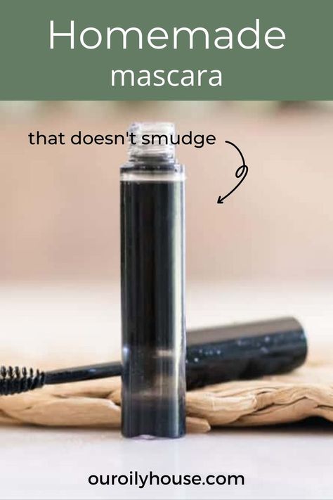 How To Make Mascara, Homemade Mascara, Diy Natural Makeup, Organic Mascara, Diy Mascara, Makeup Recipes, Homemade Makeup, Natural Mascara, Homemade Cosmetics