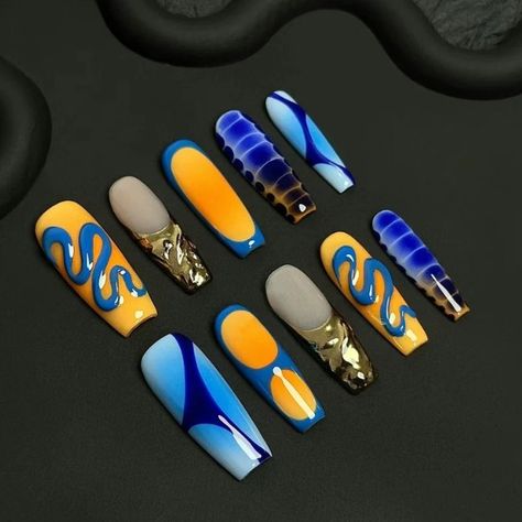 ⚡️ Unleash your inner mutant with X-Men-inspired nails! 🖤🧡 From Wolverine’s fierce claws to Storm’s electrifying energy, these nails are ready to save the day with a dash of super-powered style. 💥👊 Who says heroes can't have fabulous nails? 💅 #HalloweenNails #XMenStyle #HeroicManicure#sivanail Wolverine Nails, Birthday Event, Blue Nail Art, Nails Halloween, Nails Only, Fabulous Nails, Nail Art Summer, Gift For Birthday, Event Party