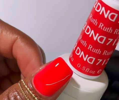 Dnd 712 Ruth Nails, Best Red Nail Color, Dnd Nail Colors Gel Polish Summer, Fun Nail Colors Summer, Red Beach Nails, Red Dnd Gel Polish Colors, Pinkish Red Nails, Dnd Red Gel Polish, Dnd Pink Gel Polish Colors