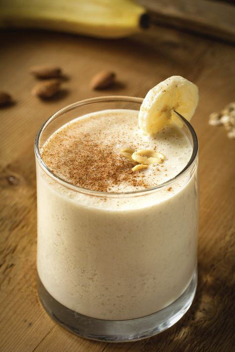 Apple Banana Tea Smoothie for a Healthy Snack. Sometimes you just don’t feel like cooking but you’re hungry for something. Workout Smoothie Recipes, Fitness Smoothies, Pre Workout Smoothie, Protein Packed Smoothies, Cinnamon Smoothie, Banana Shake, Banana Smoothie Recipe, Workout Smoothies, Plant Based Protein Powder