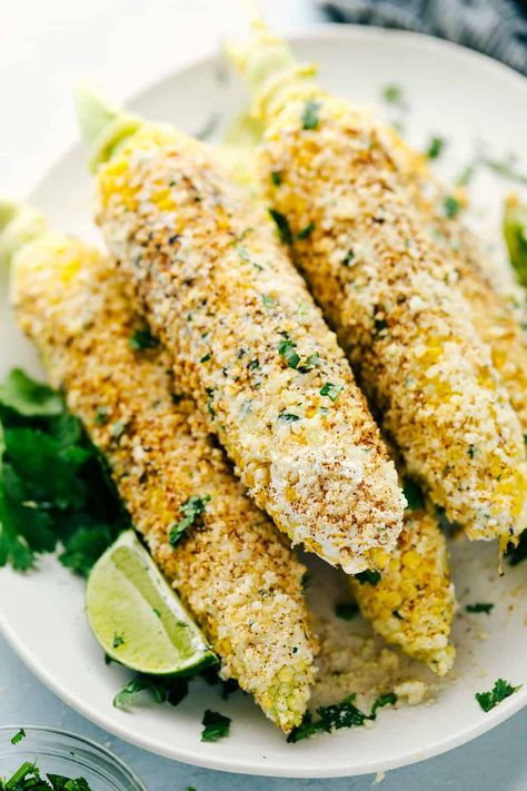 Food Enchiladas, Mexican Thanksgiving, Grilled Mexican Street Corn, Salad And Fries, Mexican Street Corn Recipe, Street Corn Recipe, Salads Recipes For Dinner, Mayo Salad, Salad Avocado