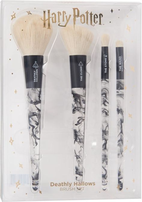 Harry Potter X Ulta Beauty Deathly Hallows Brush Kit Harry Potter Eyeshadow, Harry Potter Stone, Harry Potter Makeup Brushes, Harry Potter Makeup, Harry Potter Deathly Hallows, The Deathly Hallows, Harry Potter Gifts, Gloss Labial, Harry Potter Collection