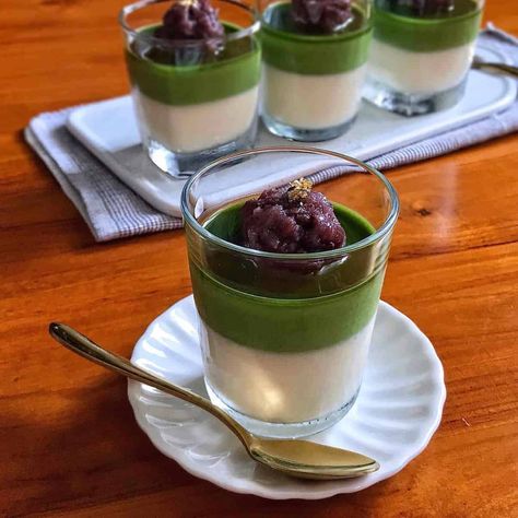 Matcha Pudding Recipe, Matcha Jelly, Coconut Matcha, Red Beans Recipe, Matcha Chia Pudding, Green Tea Dessert, Breakfast Pudding, Matcha Tiramisu, Matcha Pudding