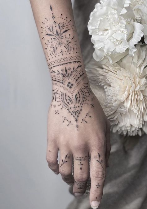 Forearm Mandala Tattoo, Mandala Wrist Tattoo, Bohemian Tattoo, Mandala Hand Tattoos, Floral Thigh Tattoos, Girl Arm Tattoos, Hand And Finger Tattoos, Boho Tattoos, Dot Tattoos