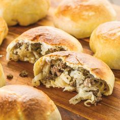 German Cabbage Rolls Bread, Volga German Food, German Meat Pies Beef, Meat Buns Mennonite, Cabbage Rolls In Bread Dough, German Meat Pies, Volga German Cabbage And Dumplings, Cabbage Buns Recipe, German Hamburger Recipes