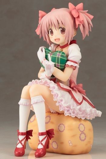 Mamika Madoka Kaname, Piskel Art, 3d Figures, Figure Reference, Red Highlights, Puella Magi, Anime Figurines, Figure Poses, Anime Merchandise