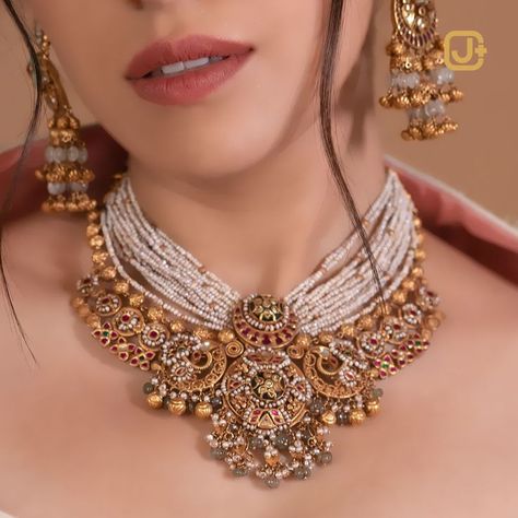 Step into a realm of regal splendor with our heritage jewellery, where the echoes of history resonate in every intricate detail. Discover the magic of heritage, reinvented for the modern soul. . . . . . . #JewelPlus #jewelplusbride #weddingjewellery #jewelplusahmedabad #heritagejewellery #craftedjewellery #necklaces #luxurylifestyle #heritagecollection #indianjewels #jewelrydesign #jewelrydesigner #gold #goldjewelry Heritage Jewellery Indian, Antique Temple Jewellery, Gold Set Design, Choker Design, Wedding Jewelry Sets Bridal Jewellery, Bridal Jewellery Inspiration, Work Necklaces, Antique Necklaces Design, Gold Jewelry Outfits