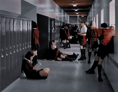 Movies Background, Boarding School Aesthetic, Mara Dyer, School Lockers, Dream School, Wattpad Stories, Highschool Aesthetic, Boarding School, Aesthetic Gif