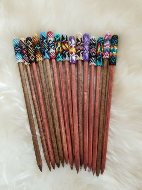 Beaded Hair Sticks, Native Beaded Hair Ties, Beaded Bows Native American, Beaded Barrettes Native Americans With Stick, Beaded Roach Clip, Native Beaded Barrettes, Gourd Stitch, Bead Bottle, Indian Beadwork