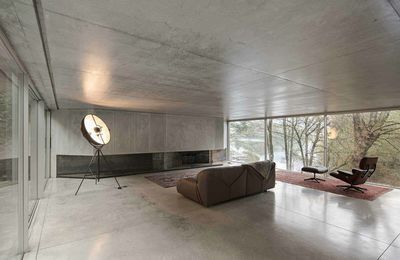 Brutalism Interior, Brutalist Interior, Small Shower Room, Timber Roof, Concrete Walls, Glazed Walls, Concrete Stairs, Concrete House, Minimal Home