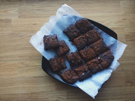 Black Bean Brownies with Aquafaba Black Bean Aquafaba Recipes, Aquafaba Brownies, Aquafaba Recipes, Black Bean Brownies, Bean Brownies, Incredible Edibles, Best Brownies, Vegan Sweets, Vegan Cookies