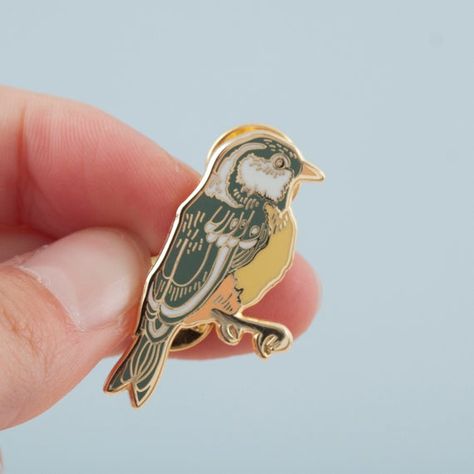 The perfect gift for a bird watcher. A beautiful British Garden Bird Pin. A hard enamel pin, based on a watercolour illustration of a beautiful Coal Tit by Illustrator Eleanor Longhurst. Pop it on your collar, bag or coat to jazz up your outfit! Presented on a backing card, this pin measures 3 cm Bird Accessories, British Garden, Backpack Pins, Bag Pins, Watercolour Illustration, Bird Pins, Bird Watcher, Enamel Pin Badge, Stuff And Thangs