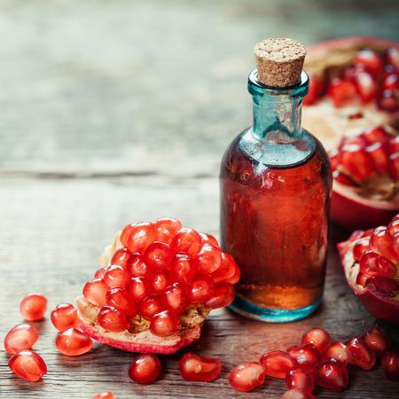 Grenadine Recipe Homemade Grenadine Recipe, Grenadine Recipe, Pomegranate Oil, State Foods, Pomegranate Seed Oil, Natural Preservatives, Berry Smoothie, Pomegranate Juice, Pomegranate Seeds