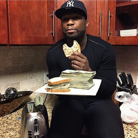 Bread! @50cent (Guess those new deals are keeping him fed) #amr #amaskedrose #blogger #50cent #hiphop Rapper 50 Cent, Complex Magazine, Luxury Boat, Dating My Daughter, All About Music, 50 Cent, Music Wallpaper, Celebrity Gossip, Editorial Photography