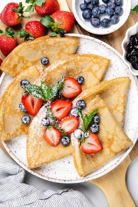 Best Classic French Crepes Recipe - Veronika's Kitchen French Crepes Recipe, French Crepe Recipe, Breakfast Skillet Recipes, Scrambled Eggs With Cheese, Crepes Recipe, Crepe Batter, Puff Pastry Tart, French Crepes, Clam Recipes