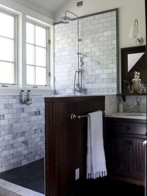 marble tile shower - Trendir Wood Tile Shower, Veranda Interiors, Tile Window, Shower Bar, Bathroom Stand, Open Showers, Knee Wall, White Bathroom Designs, Half Walls