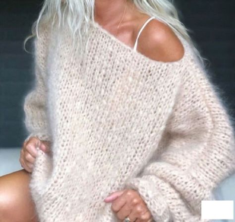 Fashion 23, Pull Mohair, Knitting Fashion, Big Knits, Oversize Pullover, Oversized Sweater Women, Sleeves Sweater, Sweater Oversize, Chunky Knitwear