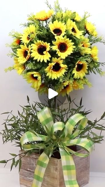 Nick’s Seasonal Decor on Instagram: "Create the cutest topiary to add to your spring decor! 🌻 #diy #reels #decor #sunflowers #crafts" Sunflowers Crafts, Sunflower Arrangement, Sunflower Arrangements, Spring Decor Diy, Spring Decor, Decor Diy, The Cutest, Sunflower, Seasonal Decor