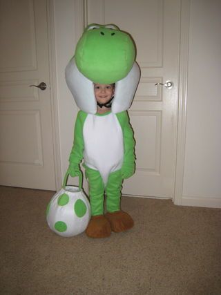 This is going to be a lengthy instructable, but hopefully worth the read.I am going to break it down into the major components:1. Yoshi Mascot Head2. Yoshi's suit... Yoshi Halloween Costume, Baby Mario Costume, Yoshi Halloween, Animal Costumes Diy, Best Baby Costumes, Mario Costumes, Costumes For Toddlers, Yoshi Costume, Perlengkapan Bayi Diy