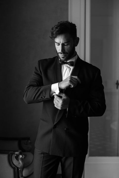 This couple was the defition of italian elegance, and the groom in his classy tuxedo photos can be seen at lillyred.it ITALY - VILLA ASTOR SORRENTO AMALFI COAST ELOPEMENT | Lilly Red #destinationelopement #Italywedding #groominspiration #blackandwhite #weddingtuxedo #luxurydress #weddingdressinspiration #italianart #weddinginspiration Sorrento Amalfi Coast, Italy Villa, Wedding Tux, Groomsmen Photos, Bride Groom Photos, Groom Getting Ready, Groom And Groomsmen Attire, Groom Photo, Luxury Wedding Planner