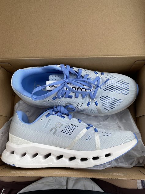 On Cloud Shoes Aesthetic, Oc Sneakers, On Cloud Nurse Shoes, Preppy On Cloud Shoes, On Cloud Shoes Women, Colorful On Clouds Shoes, On Cloud Outfit, Blue On Cloud Shoes, Blue Cloud Shoes